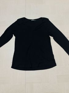 Black Long Sleeve Top