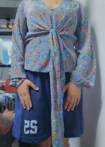 Floral Print Tie-Front Top