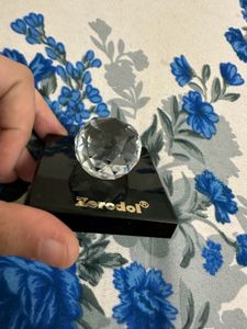Unused Paper Weight Holder