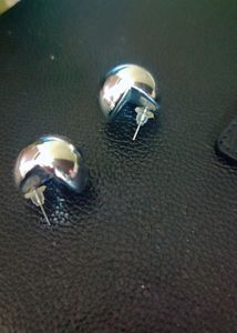 Elegant Round Ball Shape Earings