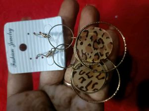Leopard Print Circle Earrings