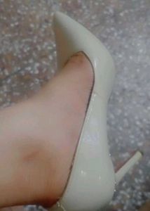 Beige Pointed-Toe Heels