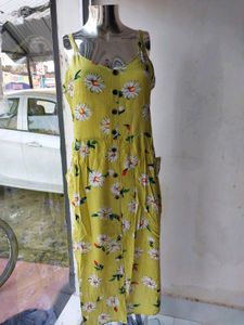 NEW DRESSES FOR WOMEN