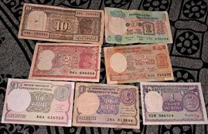 Vintage Indian Currency Set