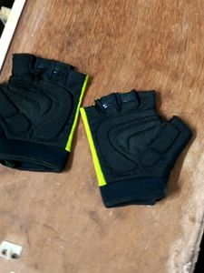 Riding Gloves