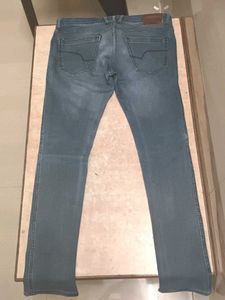 Light Wash Slim Fit Jeans