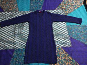 Stylish Blue Knit Sweater