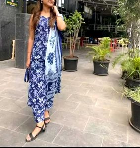 Kurta Set With Dupatta