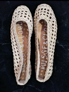 Woven Ballerinas