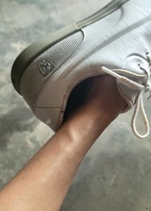 Puma White Casual Shoes