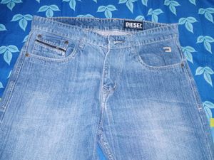 Diesel Jeans - Light Wash