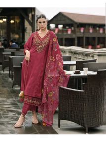 Embroidered Kurta Set