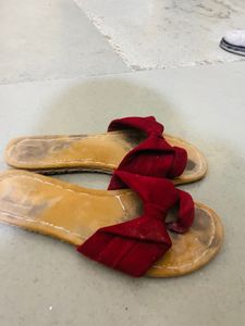 Sleeper footwear regular size