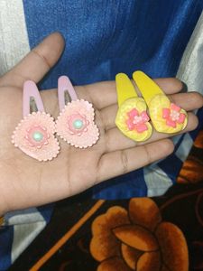 Cute Flower Hair Clips (Set of 2)