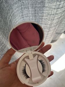 Magnetic Eyelashes