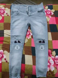Gray High-Waisted Jeans