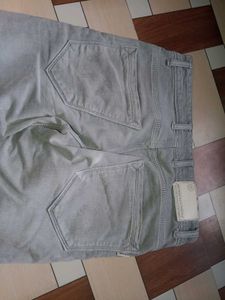 Neutral Jeans Donation for men