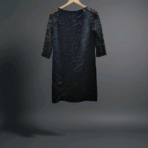 Elegant Black Lace Sleeve Dress