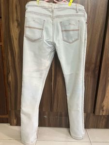 Max Light blue jeans for women