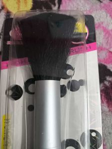 Makeup Brush (Single Piece)