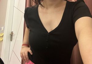 Cute Black Top