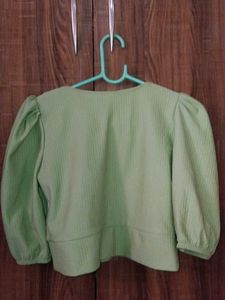 Cute Green Collared Crop Top