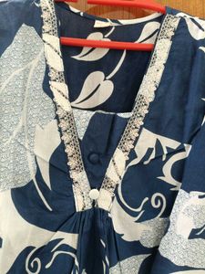 Blue &amp; White Cotton Salwar Kameez Suit