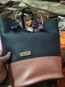 Luxury Bag With Freebies