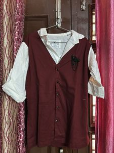 Unique Burgundy & White Button-Down