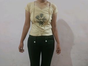 New Rose Pattern Tshirt For Everyday Wear