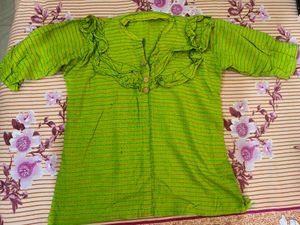 TRADITIONAL TOP