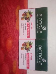 Biotique Fruit Brightening Lip Balm
