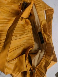 Stylish Big Yellow Handbag (New)