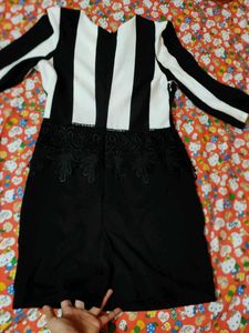 Chic Black &amp; White Dress