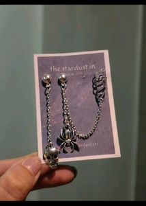 y2k Gothic metal skull earrings + spider cuff