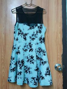 Sleevelss Short Kurti For Women