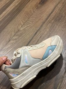 Zudio Sneakers | Size EU 40 (UK 7) | Beige Casual