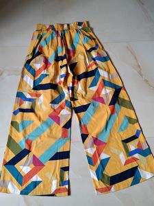 Geometric Print Wide Leg Pants
