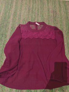 Stylish Top (Women&#39;s)