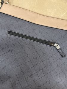 Elegant Two-Tone Shoulder Bag