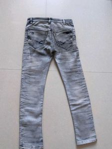 Jeans skin colour for voys
