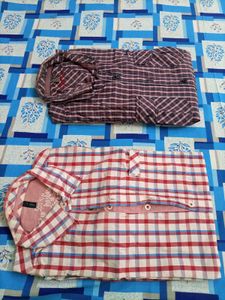 Buy 1 gate one free 🆓 Man checked Casual Shirt