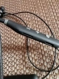 Hi-Fi Earphone