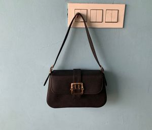 Black Solid Shoulder Bag