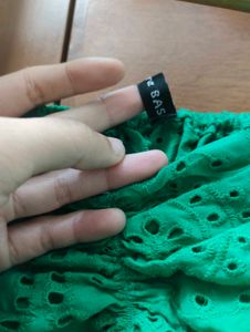 Green Eyelet Top💚