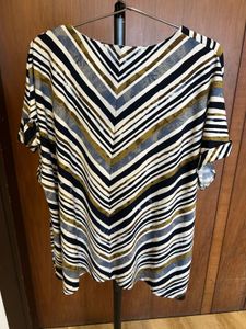 WARDROBE OUTGOING TOP