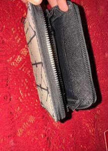 Holographic Wallet