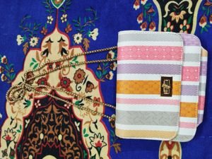 Dressberry Sling Bag