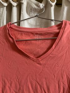 Size L — Jockey , pink V Neck Shirt