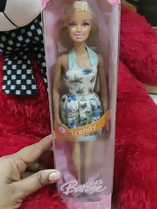 Trendy Barbie Doll 🤩
